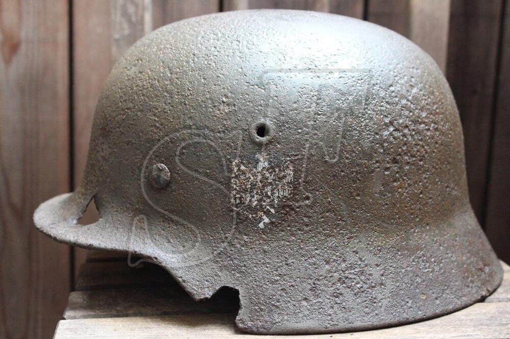 German helmet М40 from Novgorod region