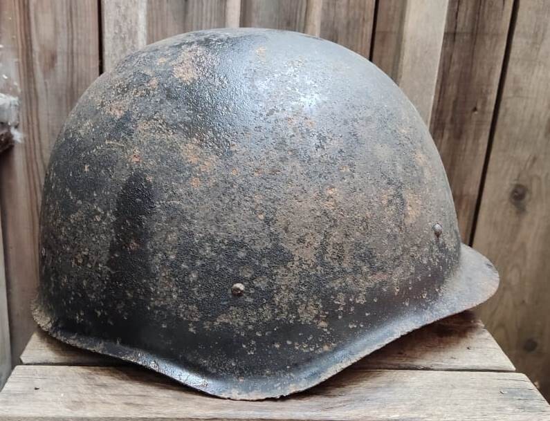 Soviet helmet SSh40 / from Stalingrad
