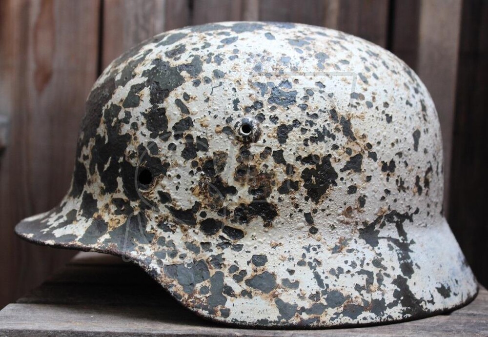 German helmet М35 from Karelia