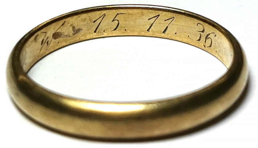 German Gold wedding ring / from Stalingrad