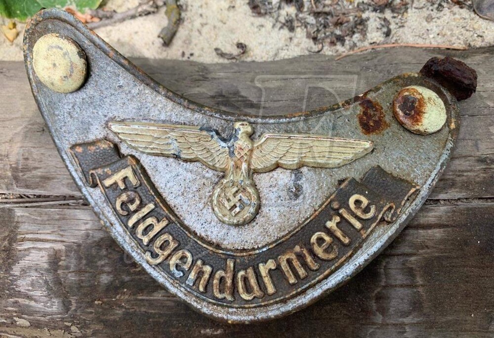 Gorget Feldgendarmerie / from Stalingrad