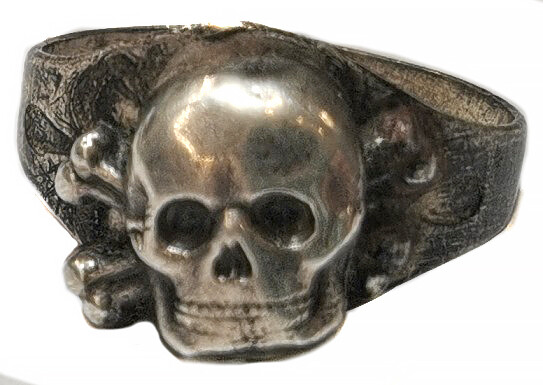 German ring with skull / from Stalingrad