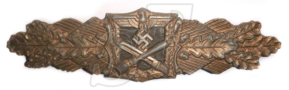Close Combat Clasp