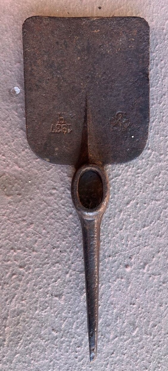 The pick-shovel