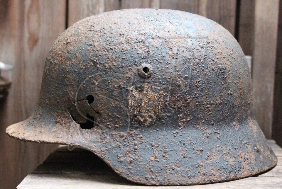 German helmet М35 from Moscow