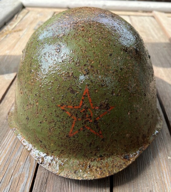 Soviet helmet SSh39 / from Stalingrad