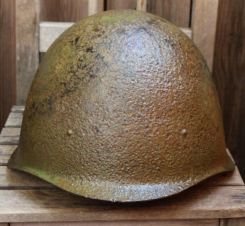 Soviet helmet SSh40 / from Karelia