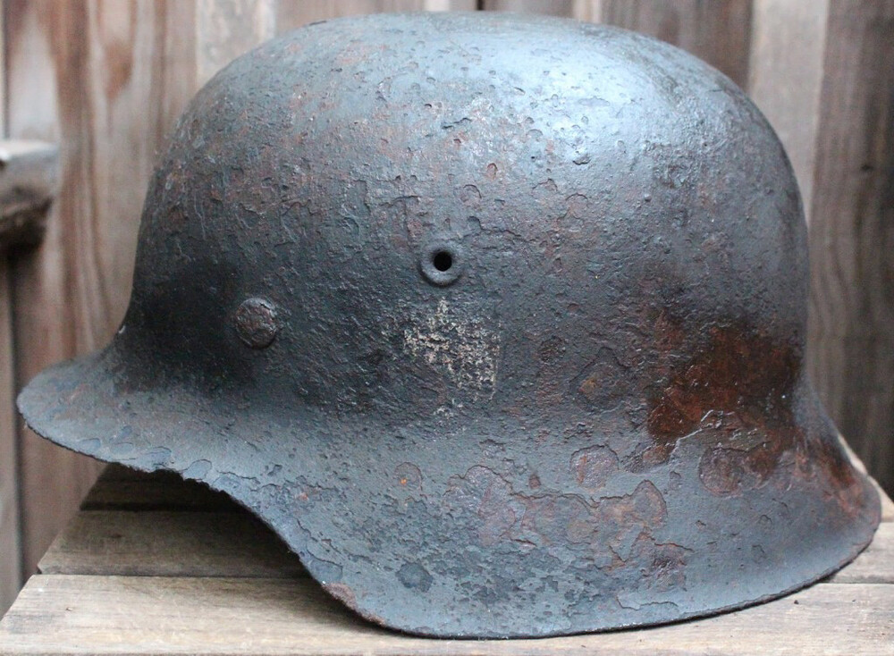 German helmet M42 / from Königsberg