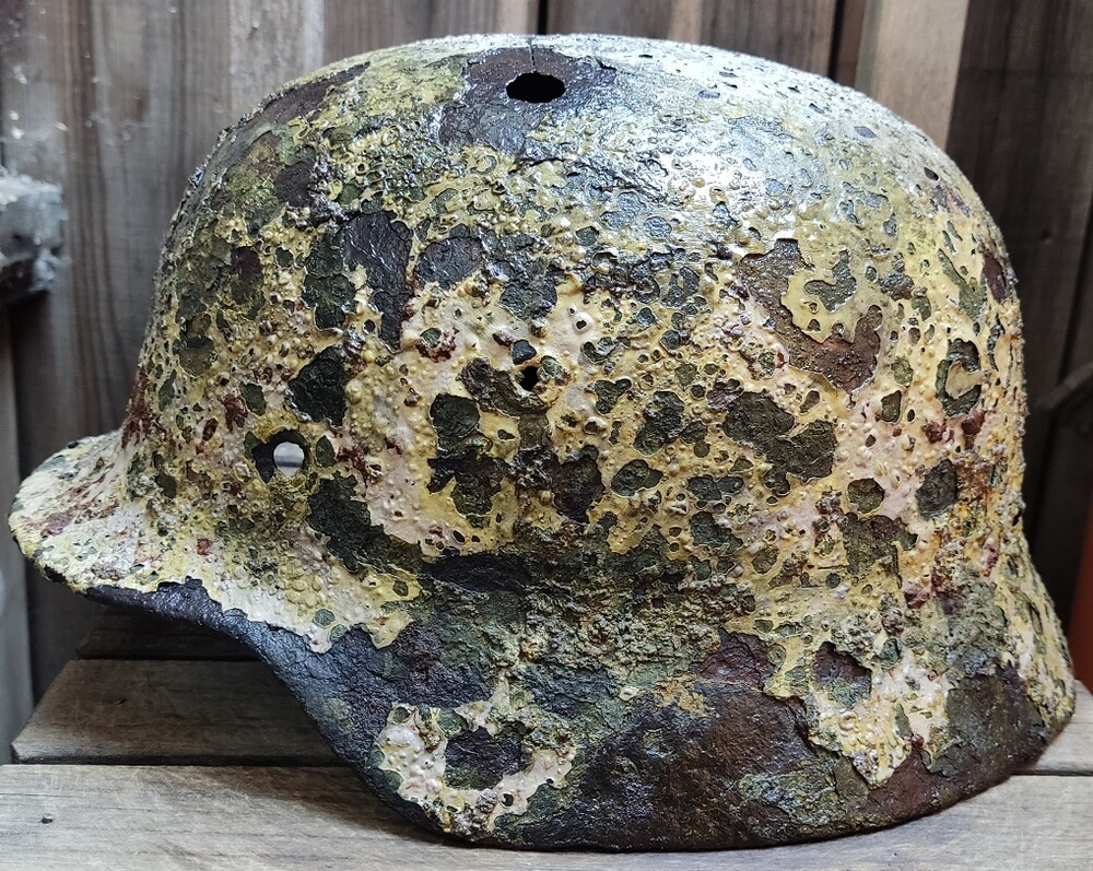 Winter camo German helmet M35 / from Novgorod