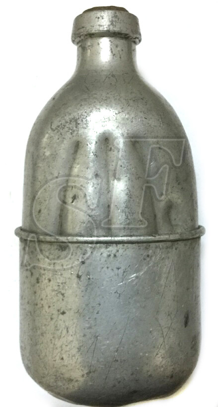 Flask of the Hungarian soldier