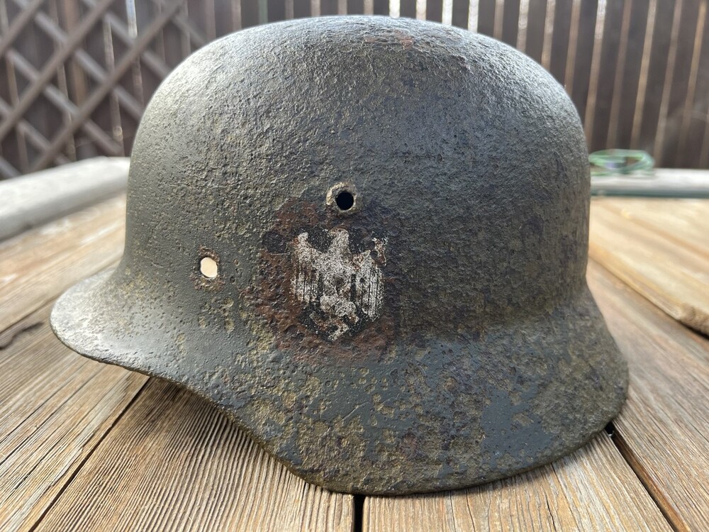 Wehrmacht helmet M35 / from Novgorod