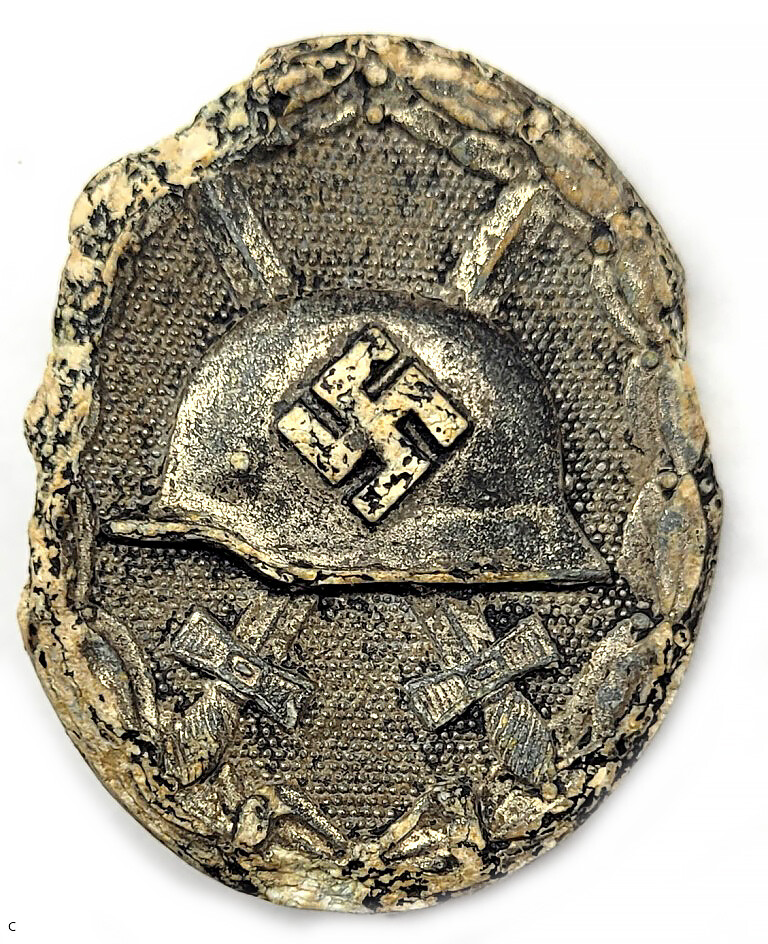Silver Wound Badge / from Stalingrad