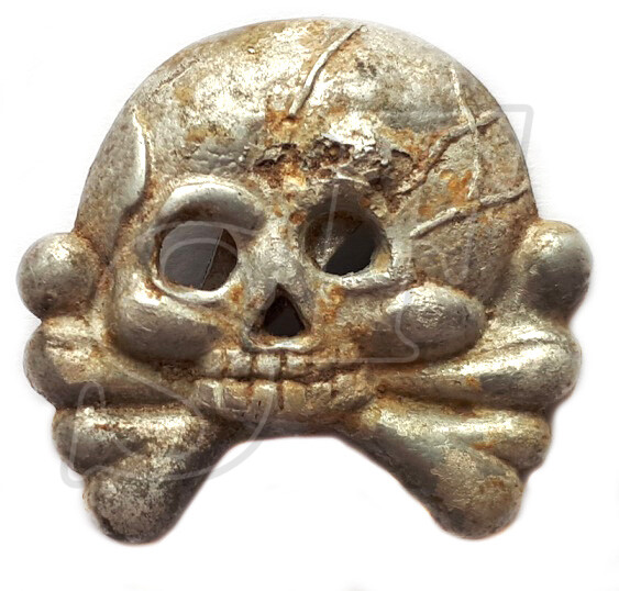 Panzer collar tab skull / from Stalingrad