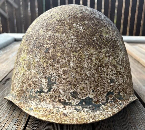 Soviet helmet Ssh39 / from Stalingrad