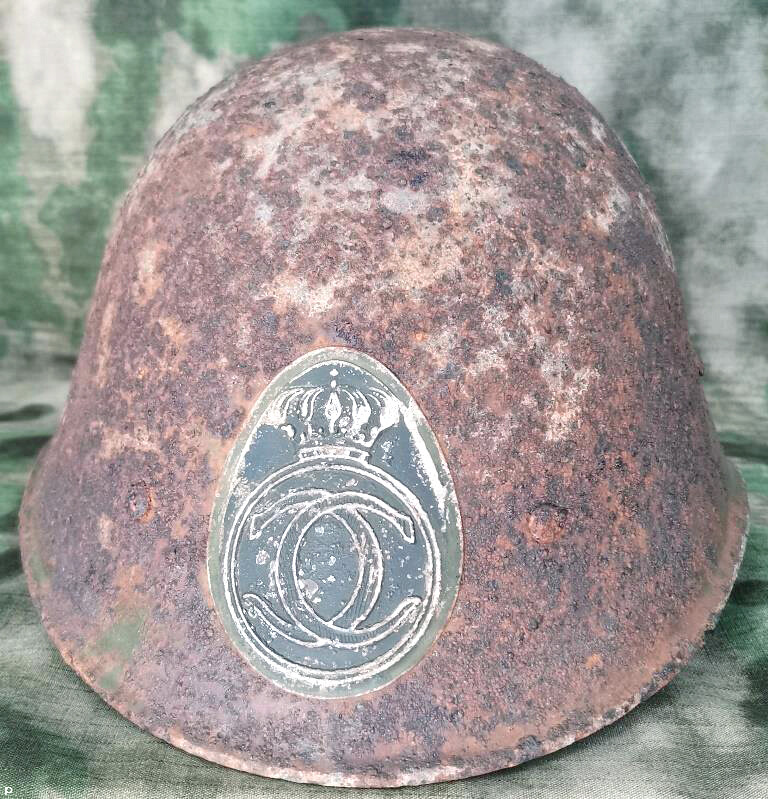 Romanian helmet / from Stalingrad