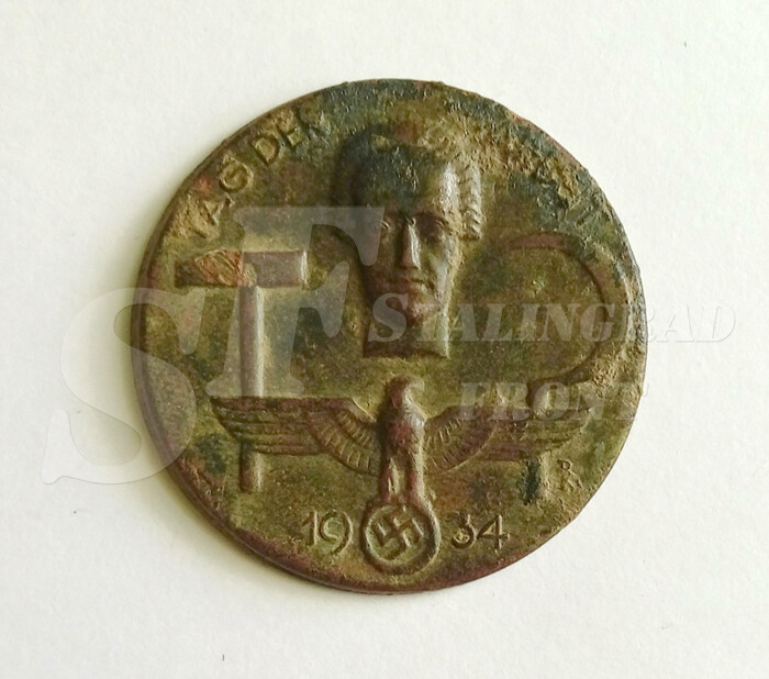 Badge "Tag Der Arbeit 1934"