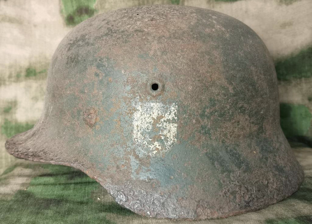 Wehrmacht helmet M40