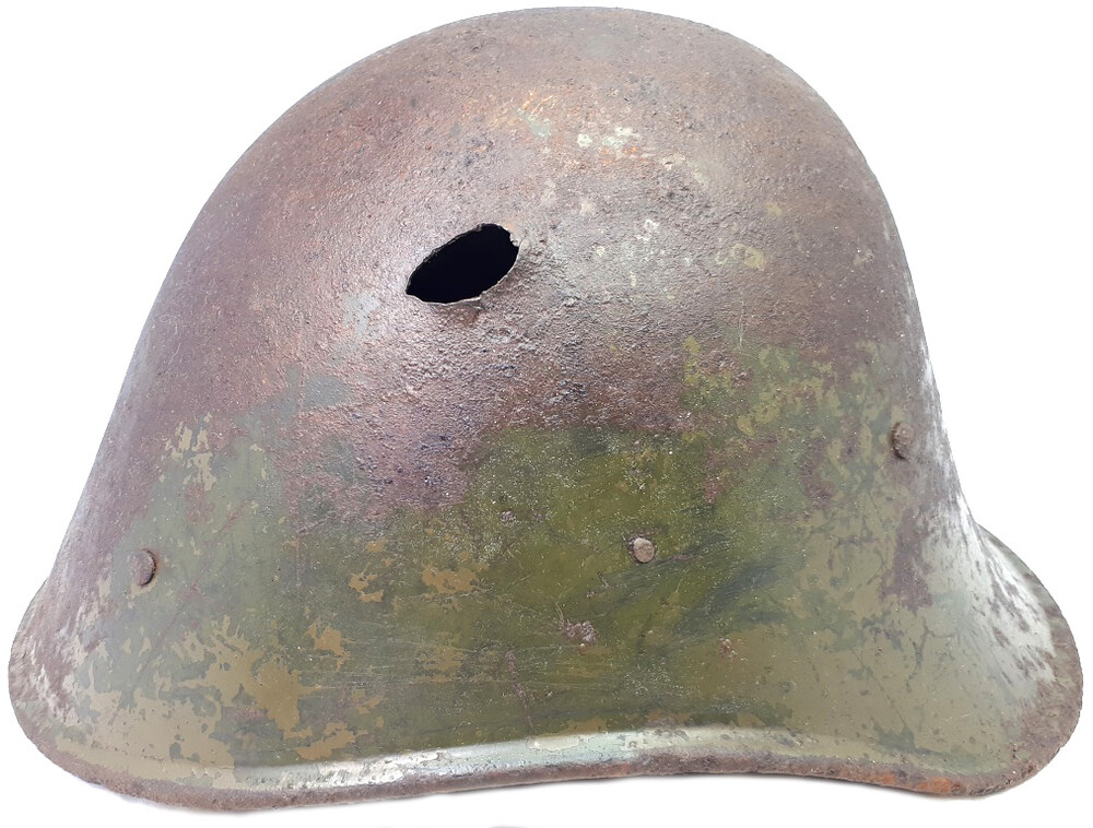 Romanian helmet / from Stalingrad