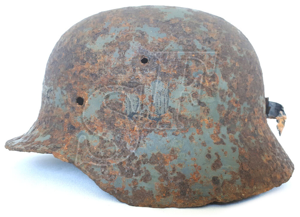 German helmet М35 from Smolensk