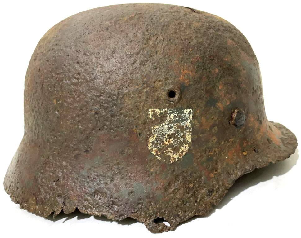 Waffen-SS helmet M40 / from Demyansk
