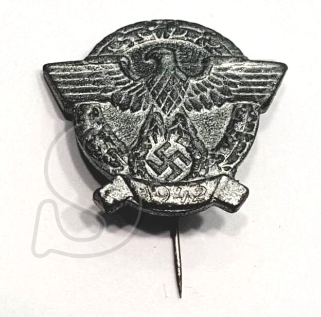 Badge "Police Day 1942"