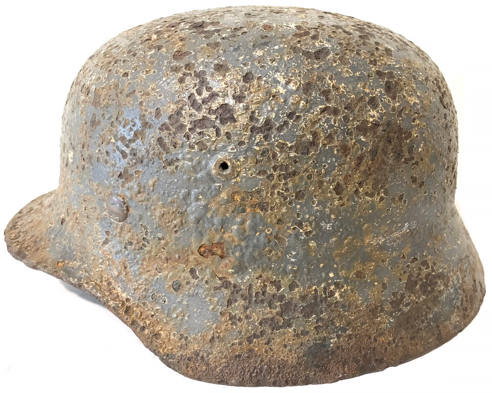 German helmet M35 / from Stalingrad