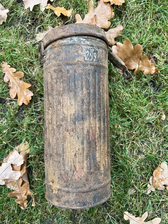 Gas mask canister / from Belarus
