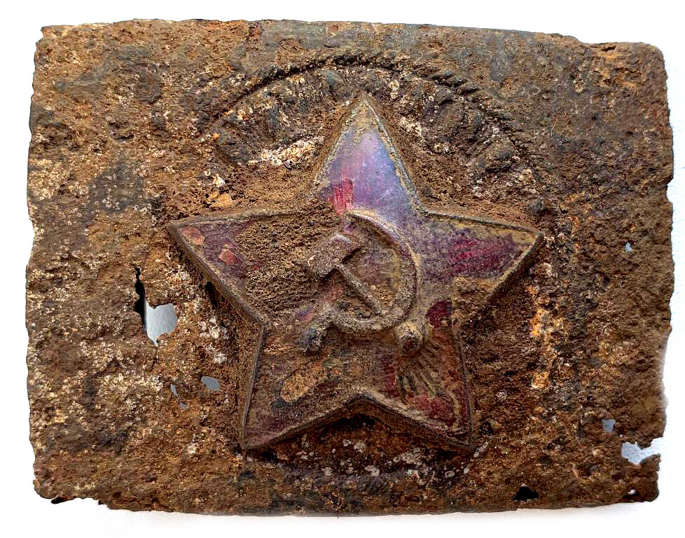 Denazification Wehrmacht belt buckle "Gott mit Uns" / from Bryansk