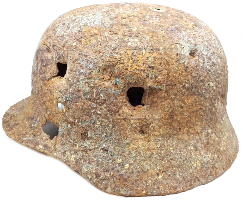 German helmet M40 / from Stalingrad