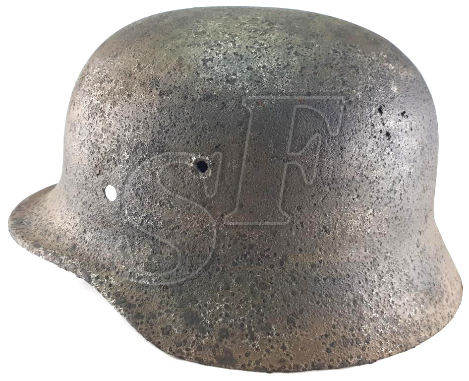 German helmet M40 / from Stalingrad