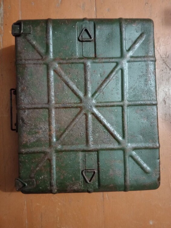 German box and holder / from Stalingrad