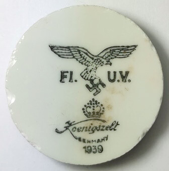 Refrigerator magnet from the dishes of the Deutsches Reich