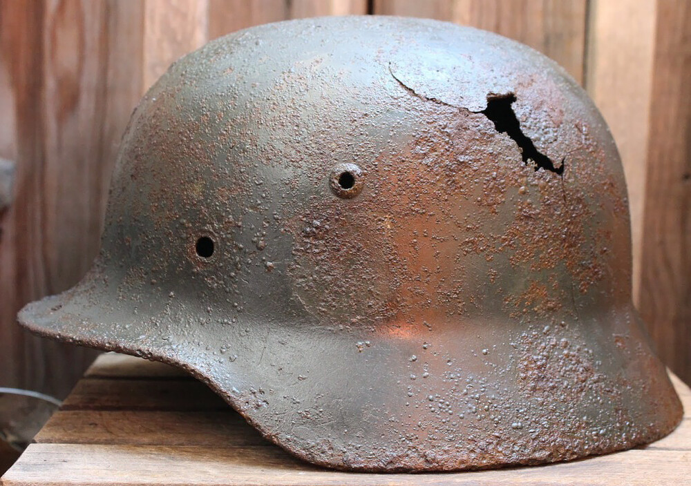 German helmet M35 / from Novgorod