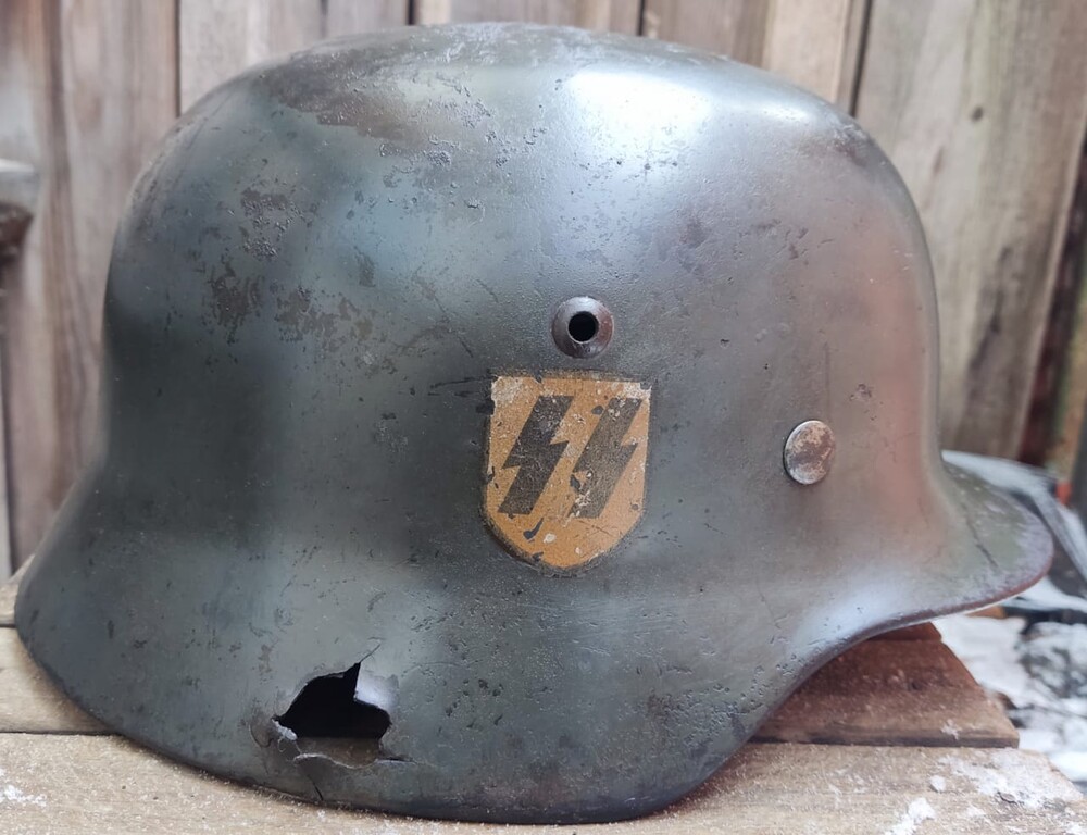 Waffen SS helmet M35 DD
