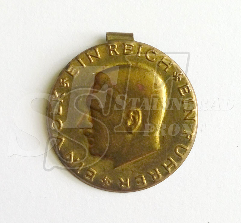 Hitler Head Election Lapel Pin