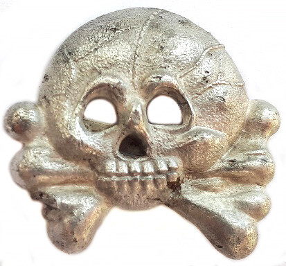 Panzer collar tab skull / from Stalingrad