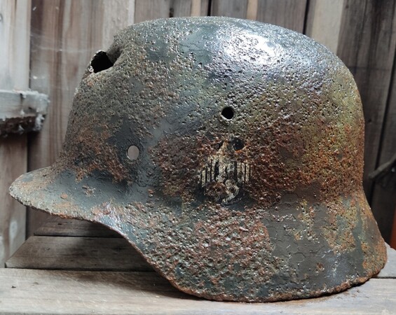 Wehrmacht helmet M35 DD / from Kalinin