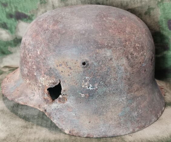 German helmet M40