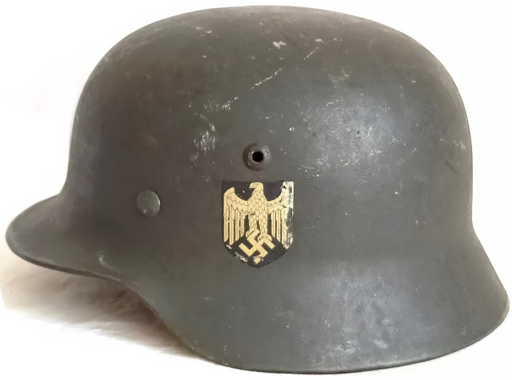 Wehrmacht helmet M35 DD