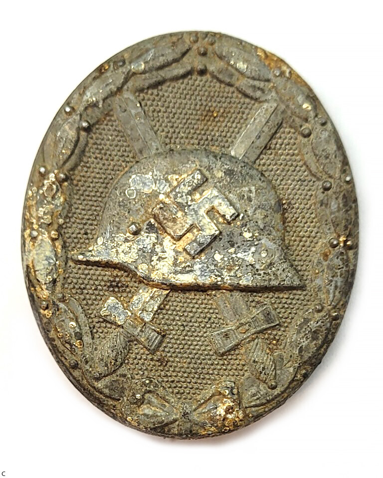 Silver Wound Badge / from Stalingrad
