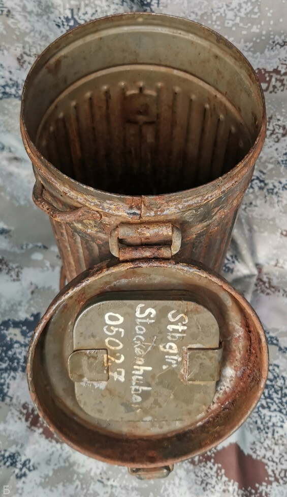 Gas mask canister / from Konigsberg