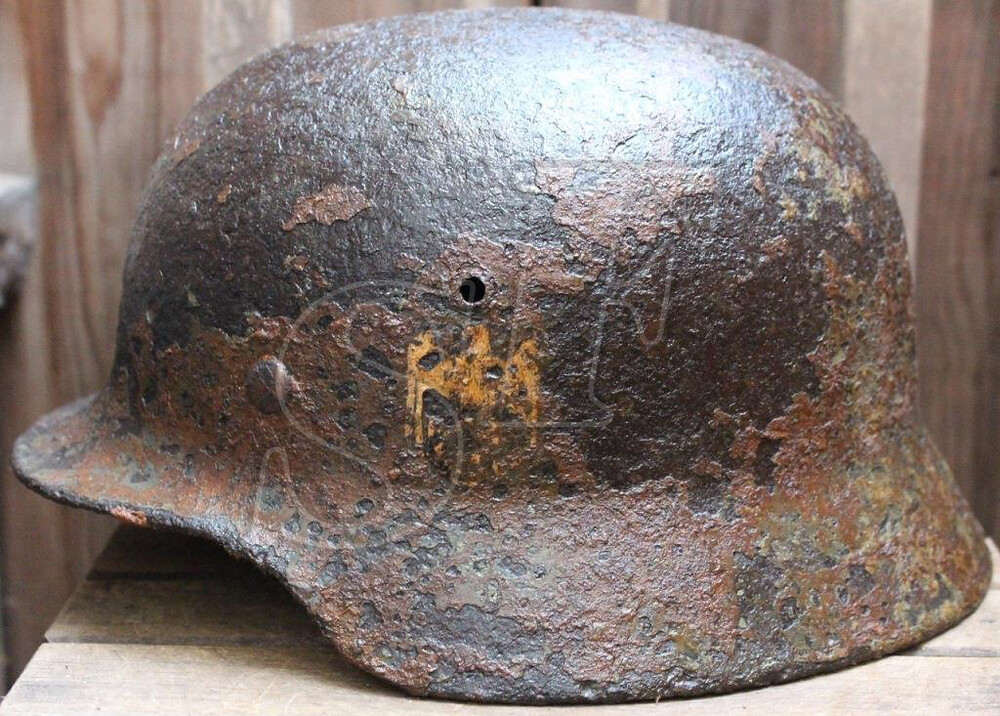 Wehrmacht helmet M40 / from Tver