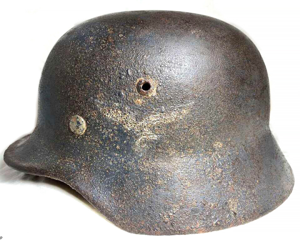 Luftwaffe helmet M35 DD / from Stalingrad