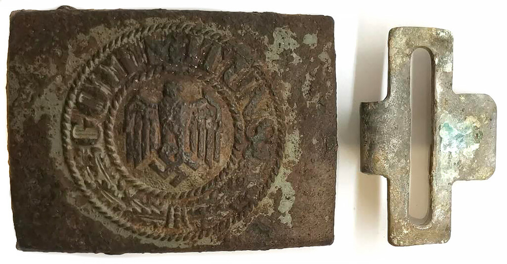 Iron Wehrmacht belt buckle “Gott mit Uns” / from Stalingrad