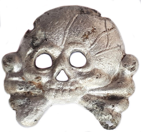 Panzer collar tab skull / from Stalingrad