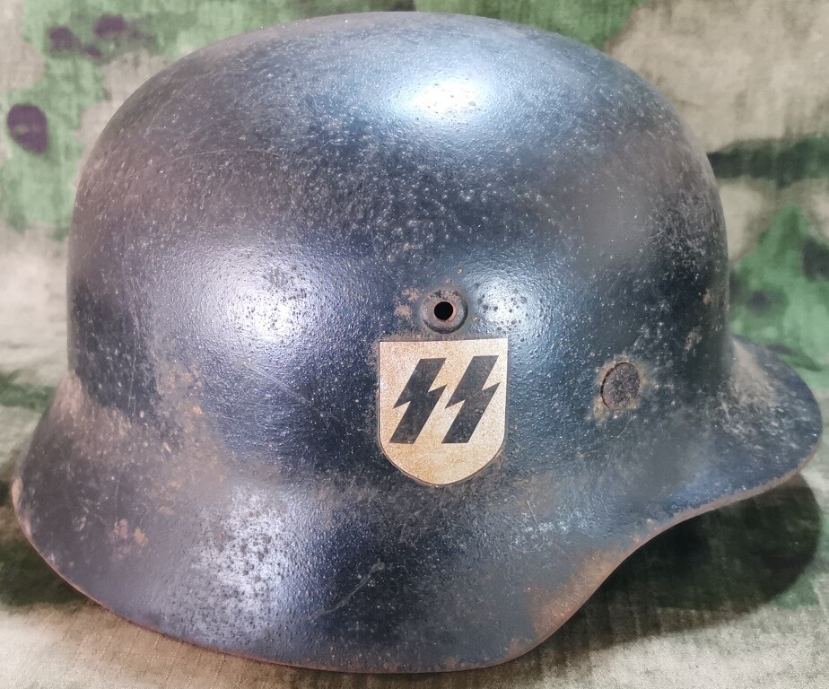 Restored German helmet M35 DD, Waffen SS