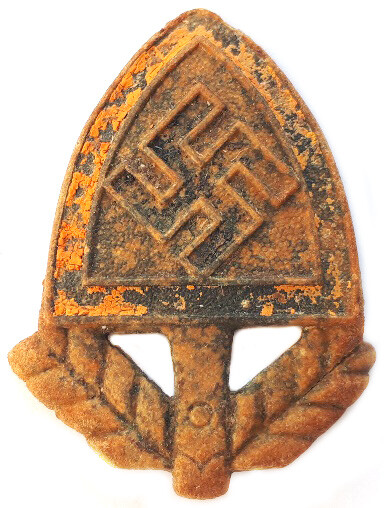 RAD cap badge / from Stalingrad