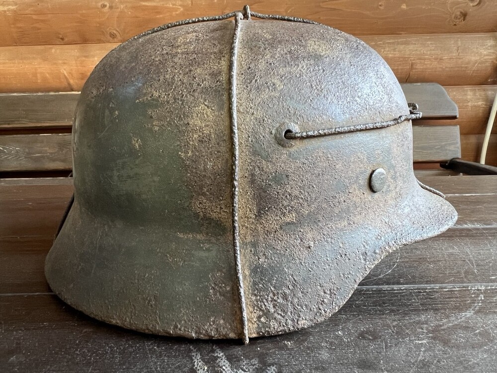 German helmet M35 / from Stalingrad