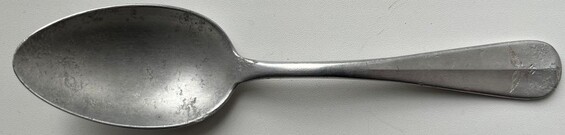 The spoon / from Stalingrad