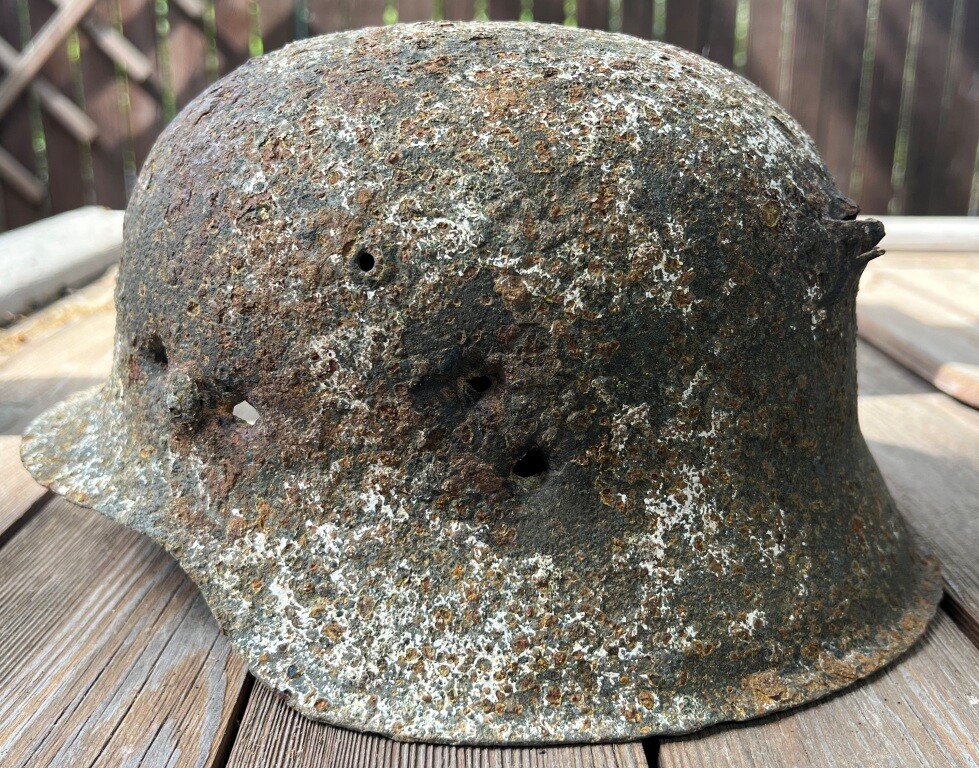 Winter camo German helmet M42 / from Novgorod